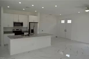 2611 Carol Pl, Lehigh Acres, FL 33971 - Photo 2