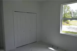 2611 Carol Pl, Lehigh Acres, FL 33971 - Photo 12