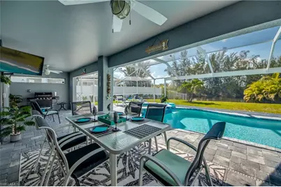 1101 SW 20th Ave, Cape Coral, FL 33991 - Photo 10