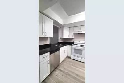 930 SW 47th Ter #5, Cape Coral, FL 33914 - Photo 2