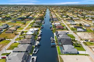 707 NW 38th Ave, Cape Coral, FL 33993 - Photo 38