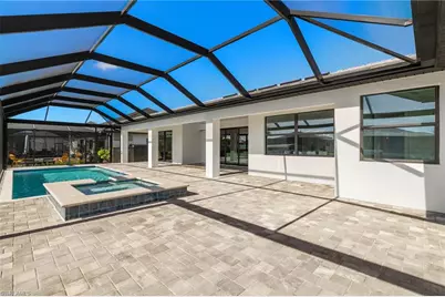 707 NW 38th Ave, Cape Coral, FL 33993 - Photo 32