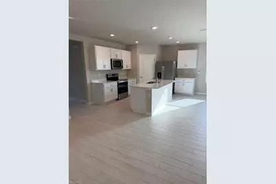5293 Mulsanne Way, Fort Myers, FL 33905 - Photo 6