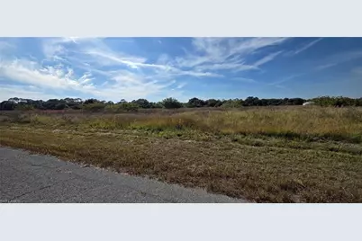 541 Glendale Ave, Labelle, FL 33935 - Photo 4