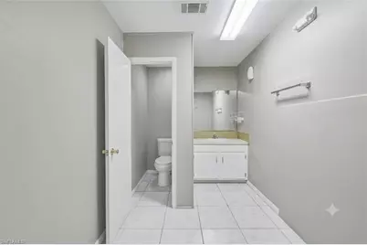 2080 Collier Ave, Fort Myers, FL 33901 - Photo 26