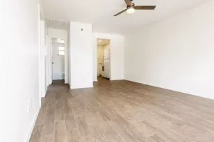 723 Burdick Ave, Fort Myers, FL 33905 - Photo 2