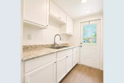 723 Burdick Ave, Fort Myers, FL 33905 - Photo 4