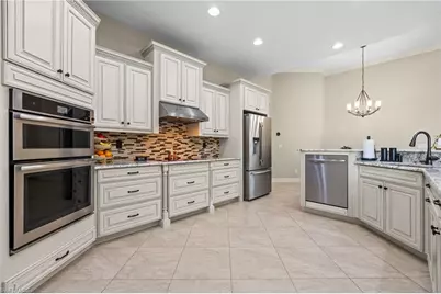 2522 SW 27th Ave, Cape Coral, FL 33914 - Photo 8