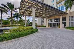 3000 Oasis Grand Blvd, Fort Myers, FL 33916 - Photo 30