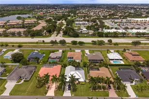 2526 Miracle Pkwy, Cape Coral, FL 33914 - Photo 48