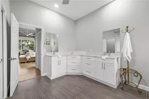 2526 Miracle Pkwy, Cape Coral, FL 33914 - Photo 22