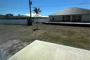 254 SW 3rd St, Cape Coral, FL 33991 - Photo 16