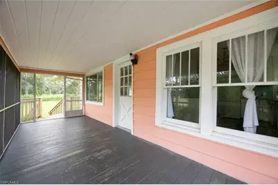 89 Calhoun St, Labelle, FL 33935 - Photo 2