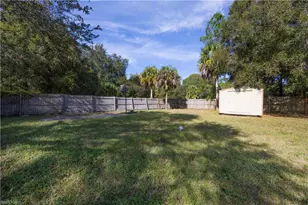 511 Washington Ave, Lehigh Acres, FL 33972 - Photo 8