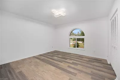 511 Washington Ave, Lehigh Acres, FL 33972 - Photo 4