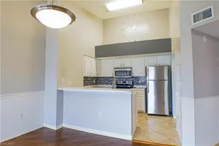 4135 Residence Drive, Fort Myers, FL 33901 - Photo 2