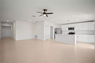 17633 Paradiso Wy, North Fort Myers, FL 33917 - Photo 6