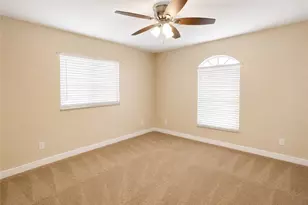306 SE 8th Pl, Cape Coral, FL 33990 - Photo 14