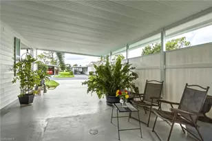 39 Desert Candle Cir, Lehigh Acres, FL 33936 - Photo 10