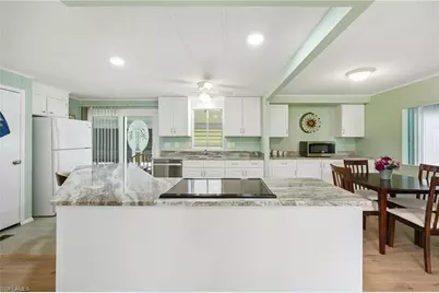 293 Edwardo Ave, Fort Myers, FL 33905 - Photo 4