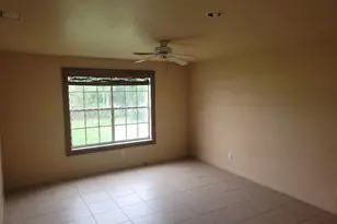 2617 SW 1st Pl, Cape Coral, FL 33914 - Photo 6