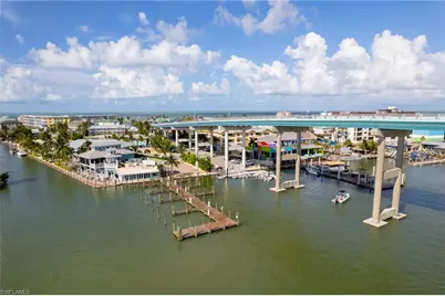 19281 San Carlos Blvd, Fort Myers Beach, FL 33931 - Photo 16