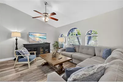 1333 SW 1st Pl, Cape Coral, FL 33991 - Photo 4