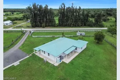 3430 South Rd, North Fort Myers, FL 33917 - Photo 10