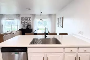 3192 Estancia Ln, Cape Coral, FL 33909 - Photo 4