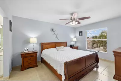 904 SE 13th St #201, Cape Coral, FL 33990 - Photo 14