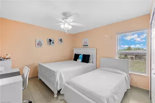 904 SE 13th St, Cape Coral, FL 33990 - Photo 12