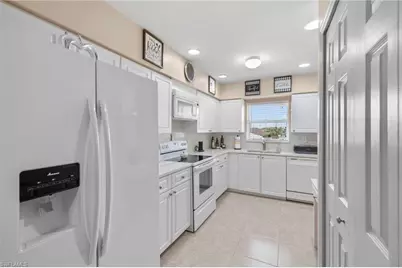 904 SE 13th St #201, Cape Coral, FL 33990 - Photo 28