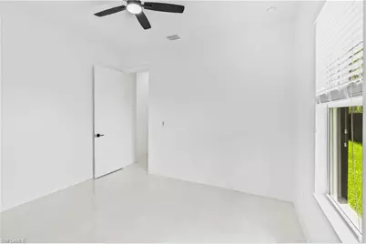 942 Kanuga St E, Lehigh Acres, FL 33974 - Photo 24