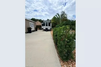 5110 Cypress Trail Resort Cir, Fort Myers, FL 33905 - Photo 2