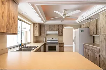 3929 SE 10th Ave, Cape Coral, FL 33904 - Photo 6