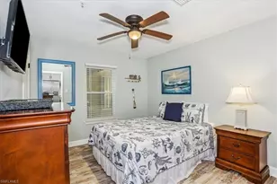 7476 Sunset Harbor Dr, Navarre, FL 32566 - Photo 12