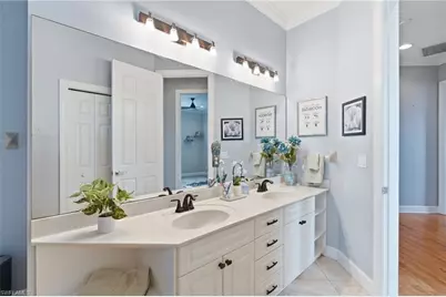 1005 NW 3rd Pl, Cape Coral, FL 33993 - Photo 20
