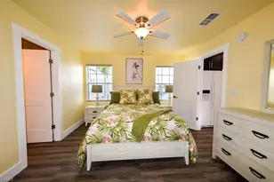 19 Helen Ln, Fort Myers Beach, FL 33931 - Photo 8