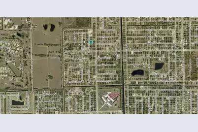 385 Chamonix Ave S, Lehigh Acres, FL 33974 - Photo 4