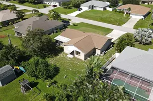 1807 SW 2nd Ave, Cape Coral, FL 33991 - Photo 32