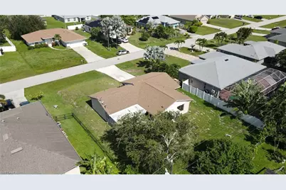 1807 SW 2nd Ave, Cape Coral, FL 33991 - Photo 34