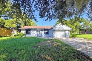 2026 Schooner Dr, Labelle, FL 33935 - Photo 1