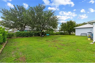 1208 NW 15th Pl, Cape Coral, FL 33993 - Photo 26