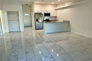 3301 SW 15th Pl, Cape Coral, FL 33914 - Photo 2