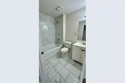 3301 SW 15th Pl, Cape Coral, FL 33914 - Photo 28