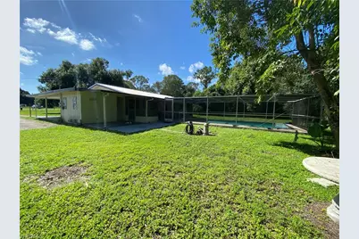 7906 Suncoast Dr, North Fort Myers, FL 33917 - Photo 24