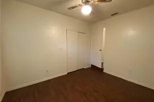 7906 Suncoast Dr, North Fort Myers, FL 33917 - Photo 8