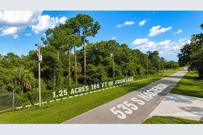 535 S Hacienda St, Clewiston, FL 33440 - Photo 2