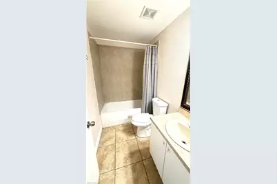 2804 11th St SW, Lehigh Acres, FL 33976 - Photo 10