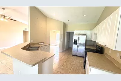 2804 11th St SW, Lehigh Acres, FL 33976 - Photo 4